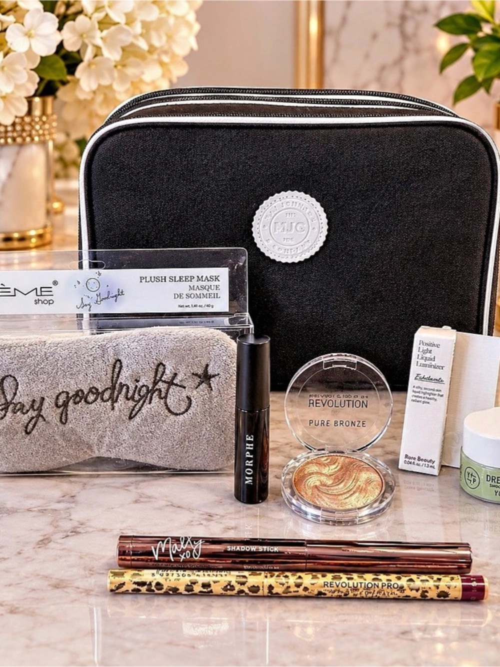 Makeup bag Crème Shop Morphe revolution rare beauty mally & more
